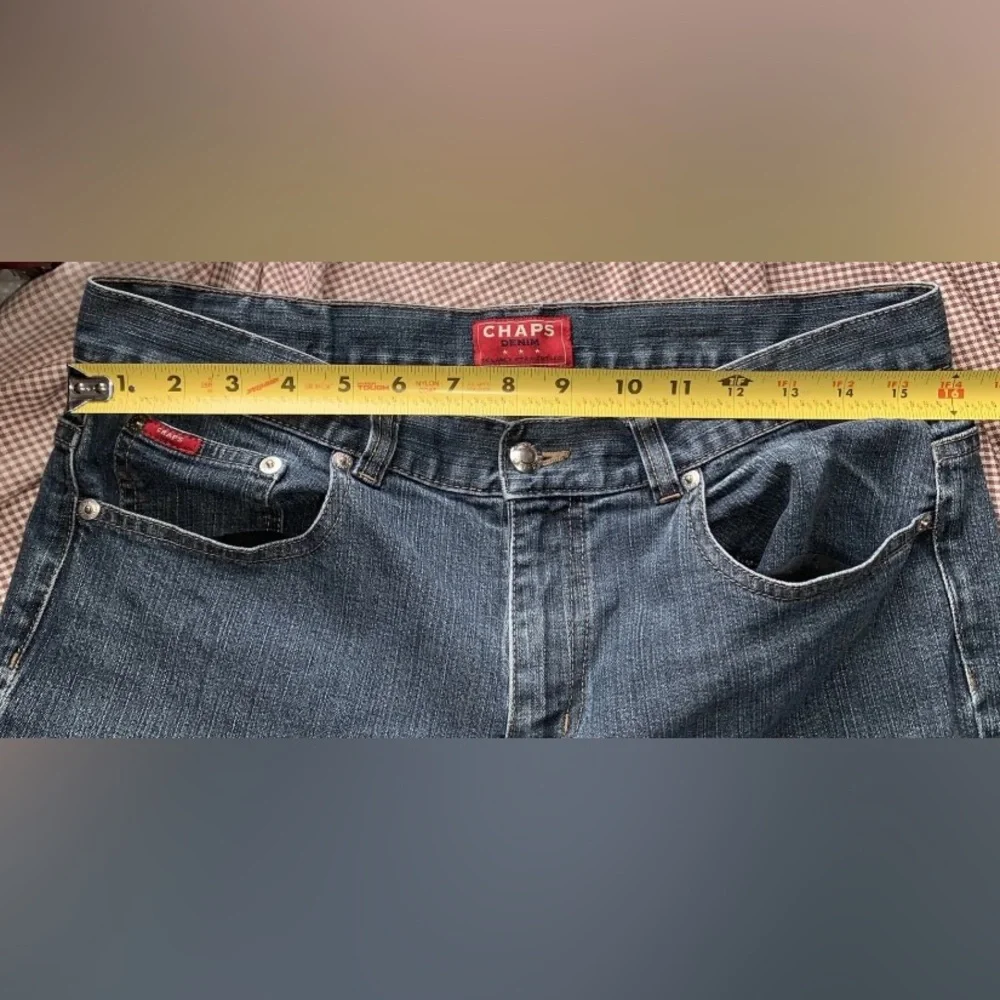 Chaps Women's Straight Leg Blue Denim Jeans Size 12 99% Cotton 1% Spandex